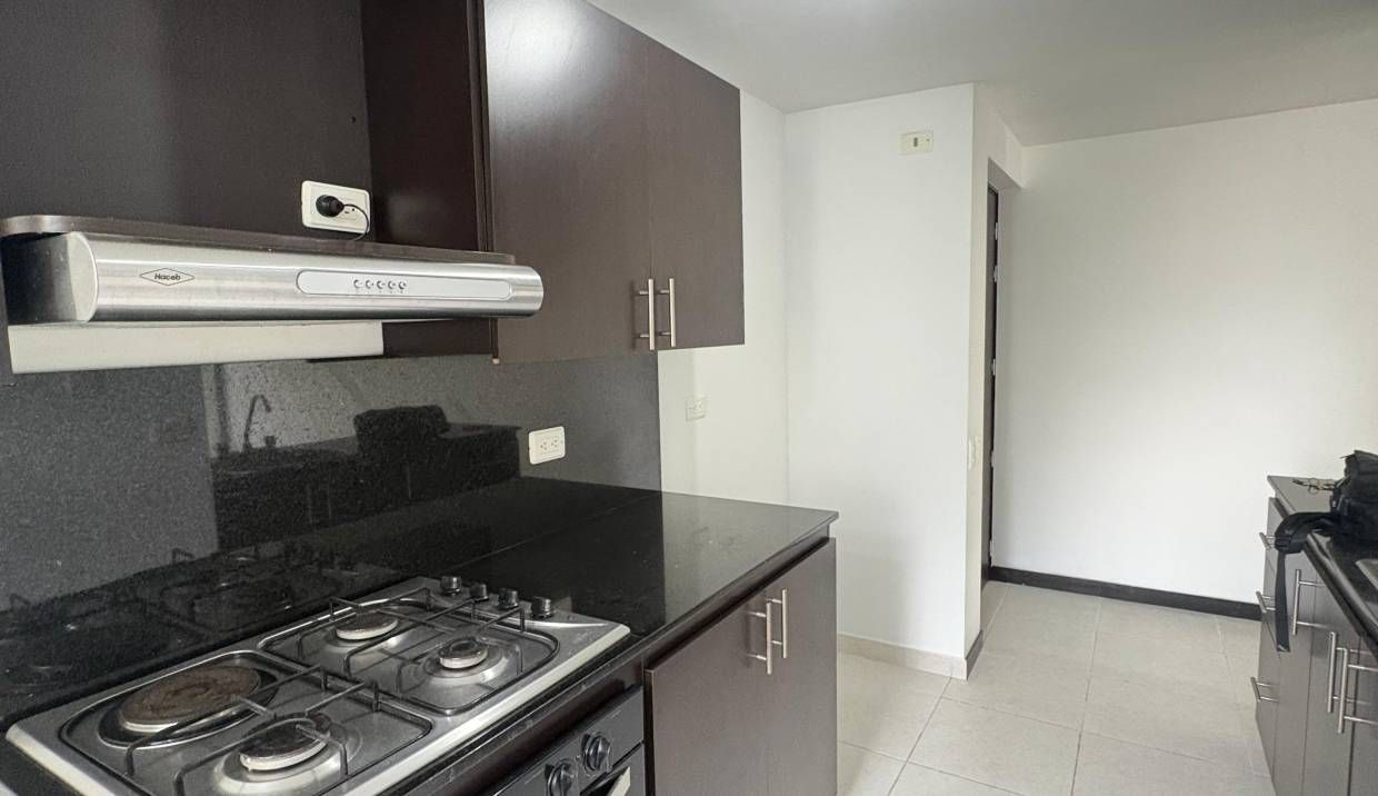 Apartamento en arriendo Antioquia Medellín Corazon De Jesus 80 m2 Habitaciones 3 Baños 2 Garajes 0 Precio $3400000