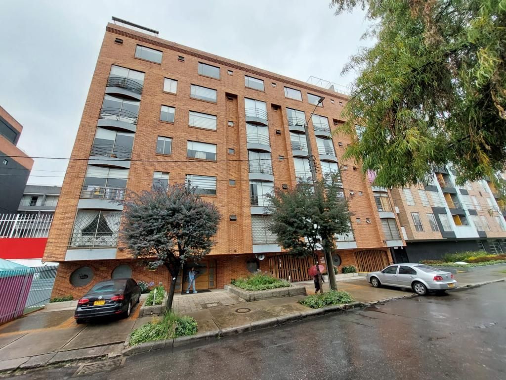 Apartaestudio en arriendo Cundinamarca Bogotá Los Cedritos 34 m2 Habitaciones 1 Baños 1 Garajes 1 Precio $2001000