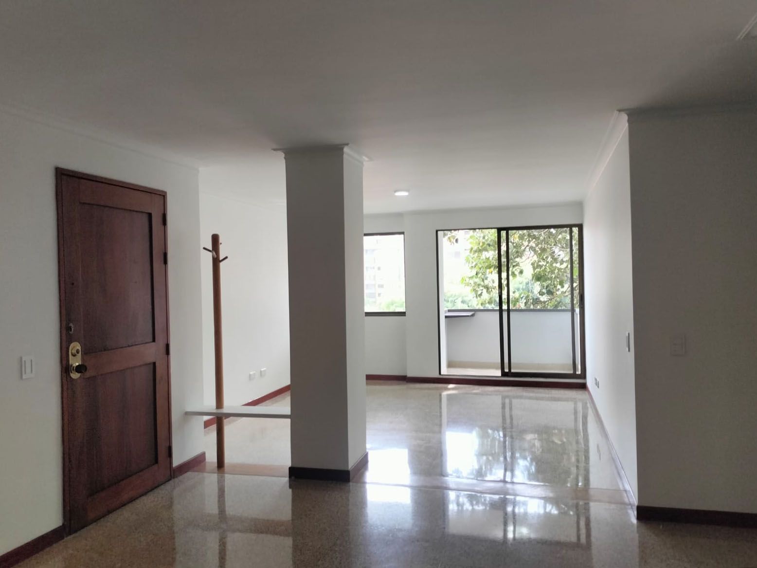 Apartamento en arriendo Antioquia Medellín La Aguacatala 128 m2 Habitaciones 3 Baños 2 Garajes 2 Precio $5550000