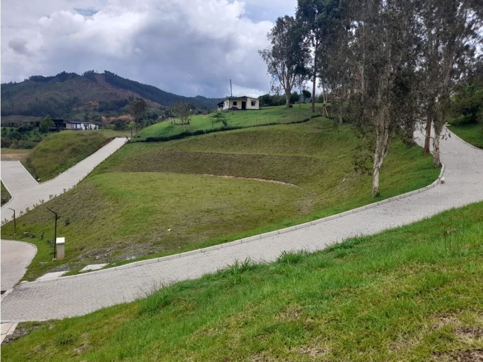 Lote en venta Antioquia El Retiro El Retiro 1720 m2 Habitaciones 0 Baños 0 Garajes 0 Precio $850000000