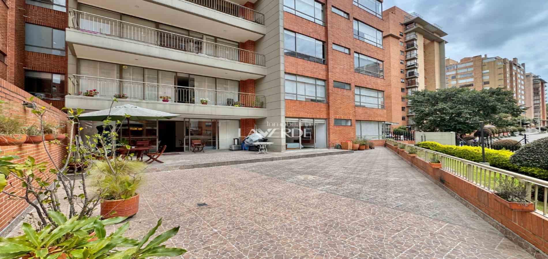 Apartamento en venta Cundinamarca Bogotá Lisboa 189 m2 Habitaciones 3 Baños 3 Garajes 3 Precio $1600000000