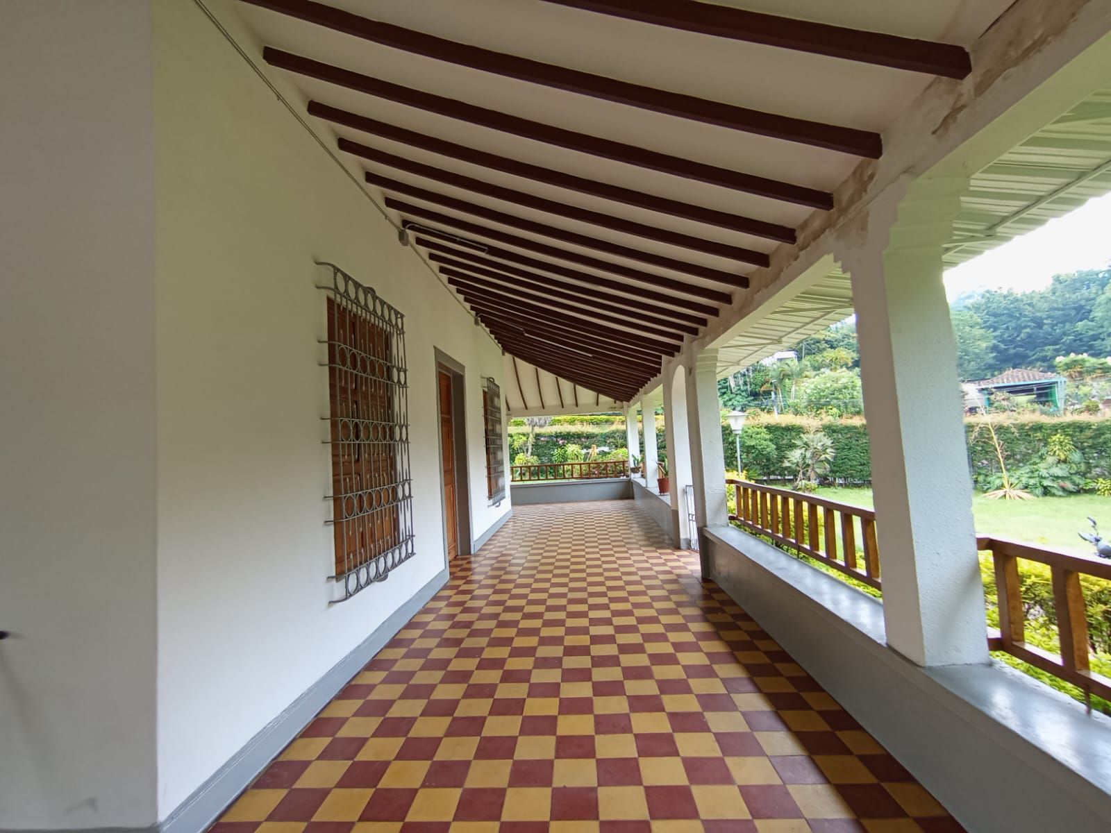 Casa Campestre en arriendo Antioquia Medellín Naranjitos 190 m2 Habitaciones 3 Baños 2 Garajes 0 Precio $12000000