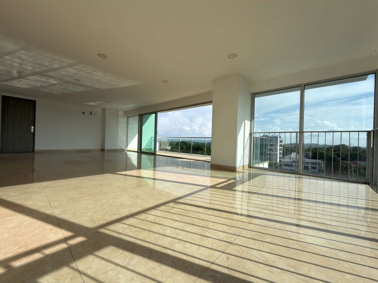Apartamento en venta Sucre Sincelejo Venecia I 237 m2 Habitaciones 4 Baños 4 Garajes 2 Precio $980000000