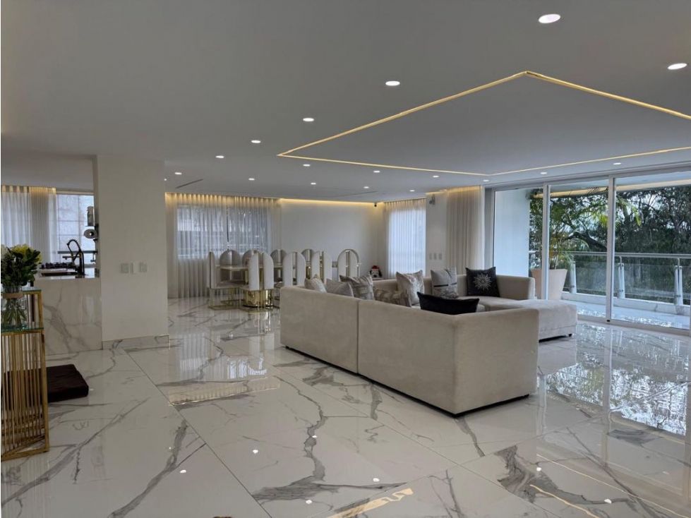 Apartamento en venta Antioquia Medellín San Lucas 373 m2 Habitaciones 3 Baños 5 Garajes 3 Precio $4500000000