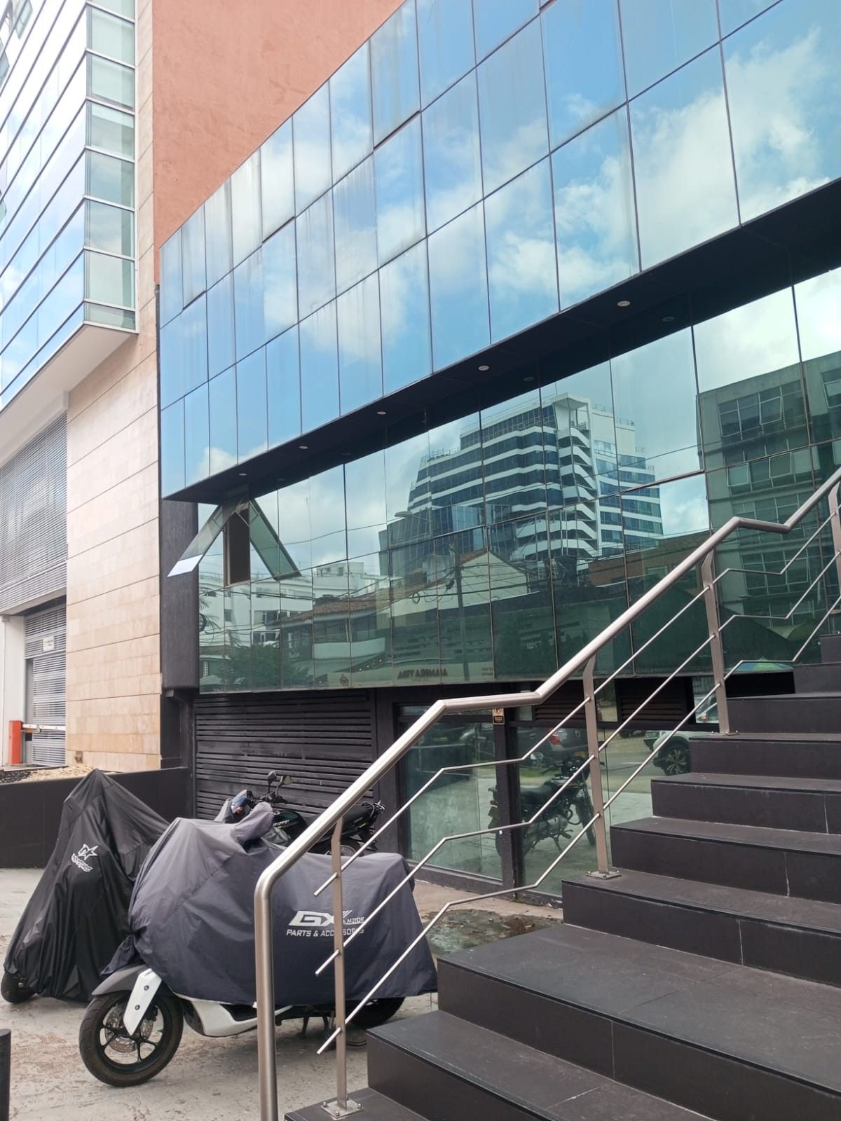 Edificio en venta Cundinamarca Bogotá Chico Norte Et Ii 1200 m2 Habitaciones 0 Baños 0 Garajes 11 Precio $6999000000