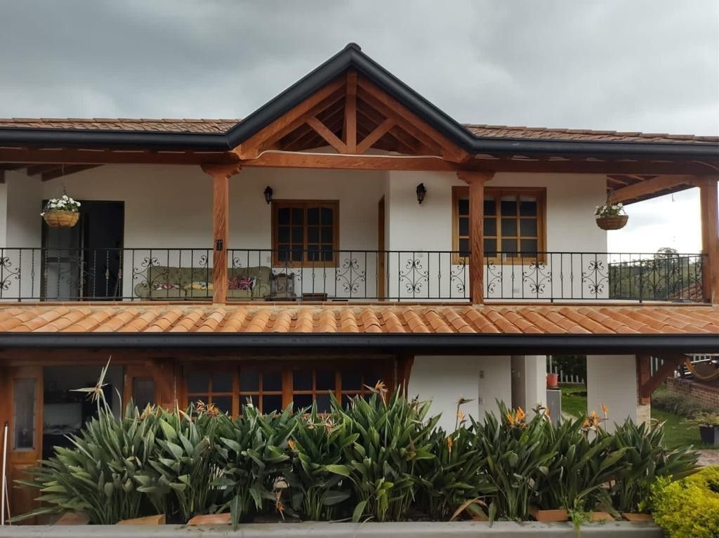 Finca en venta Antioquia El Carmen De Viboral El Carmen De Viboral 450 m2 Habitaciones 6 Baños 5 Garajes 1 Precio $1700000000