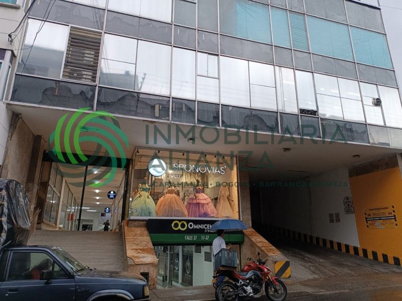 Local en venta Santander Bucaramanga Centro 24 m2 Habitaciones 0 Baños 0 Garajes 0 Precio $110000000