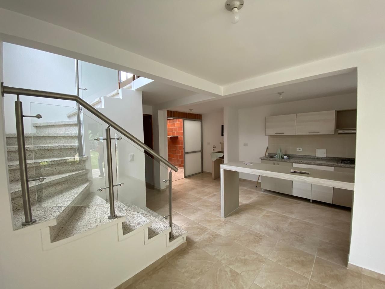 Casa en arriendo Risaralda Pereira Jardin De Velez Y Velez 120 m2 Habitaciones 4 Baños 3 Garajes 1 Precio $2900000