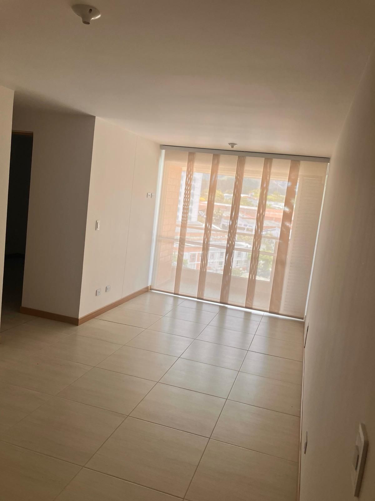 Apartamento en arriendo Risaralda Pereira Sector Belmonte 60 m2 Habitaciones 2 Baños 2 Garajes 1 Precio $1800000