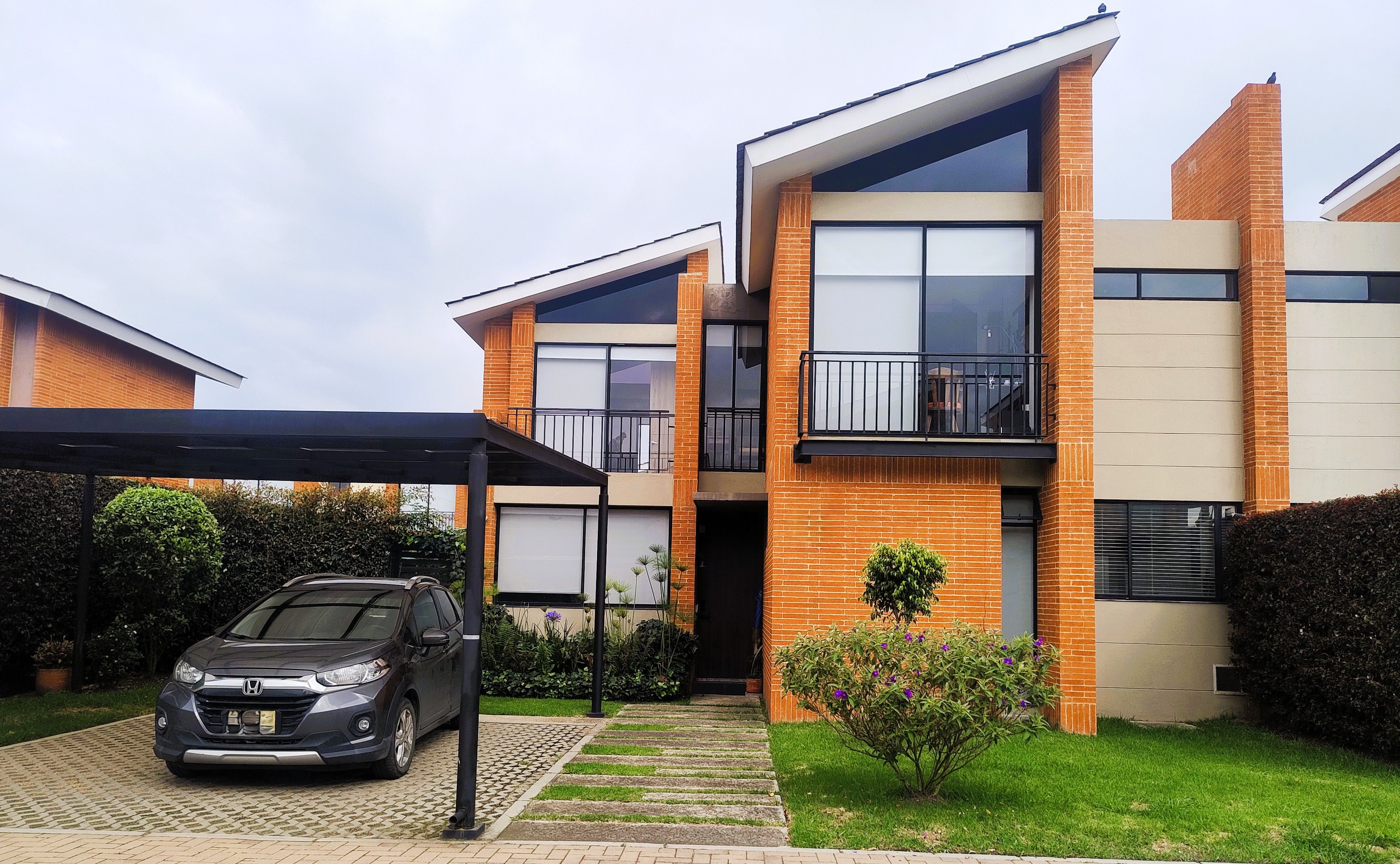 Casa en venta Cundinamarca Cajicá Vda Chuntame 152 m2 Habitaciones 4 Baños 4 Garajes 2 Precio $1190000000