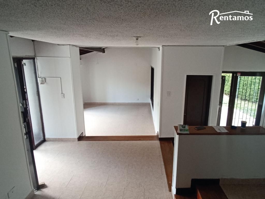 Oficina en arriendo Antioquia Medellín Las Lomas No1 356 m2 Habitaciones 0 Baños 4 Garajes 2 Precio $14000000
