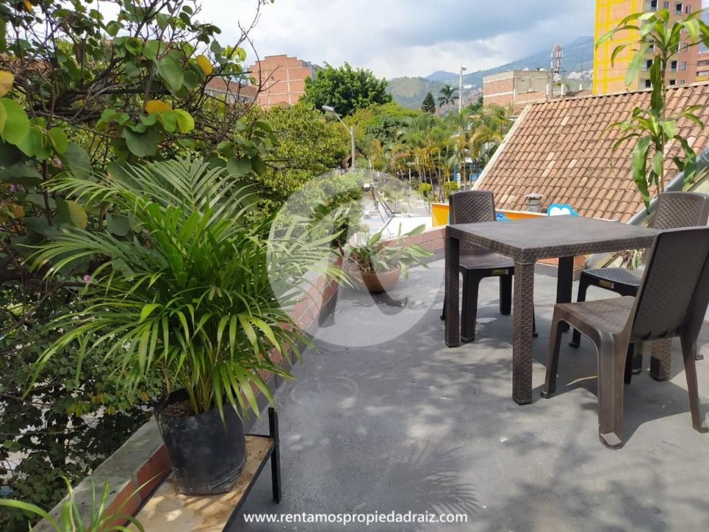 Local en arriendo Antioquia Medellín Lorena 56 m2 Habitaciones 0 Baños 0 Garajes 0 Precio $2200000