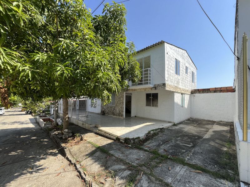 Casa en venta Bolívar Turbaco Ub Bonanza Campestre Et I 105 m2 Habitaciones 3 Baños 3 Garajes 0 Precio $180000000