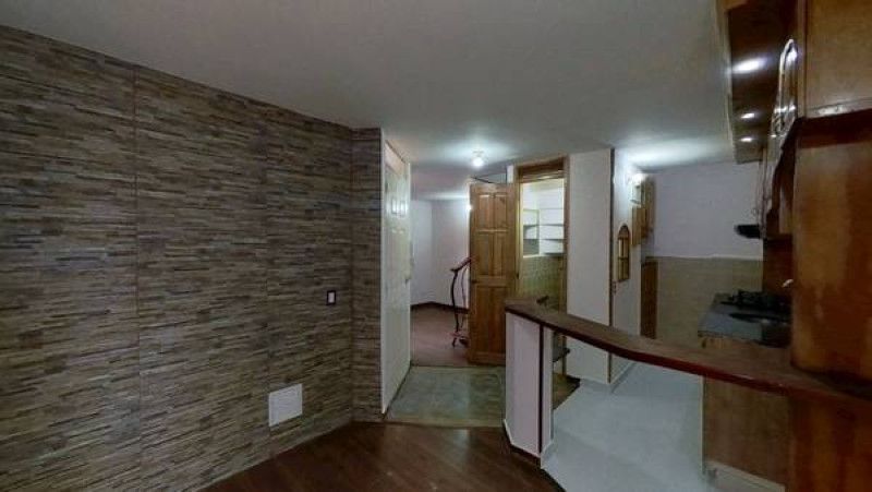 Inmuebles en Remate Casa en venta Cundinamarca Bogotá Cr Bacata Reservado 74 m2 Habitaciones 3 Baños 3 Garajes 1 Precio $405000000