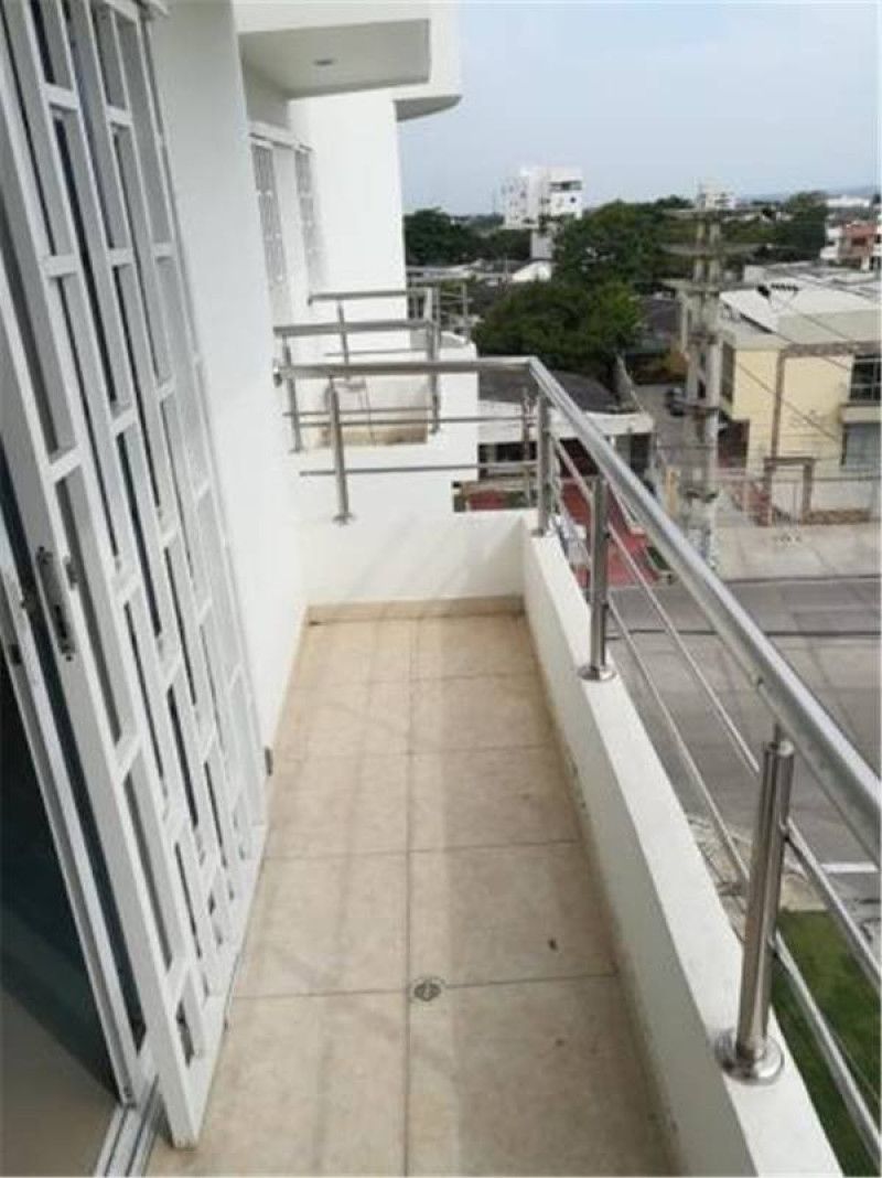 Inmuebles en Remate Apartamento en venta Atlántico Barranquilla Ciudad Jardin 121 m2 Habitaciones 3 Baños 2 Garajes 0 Precio $363203200