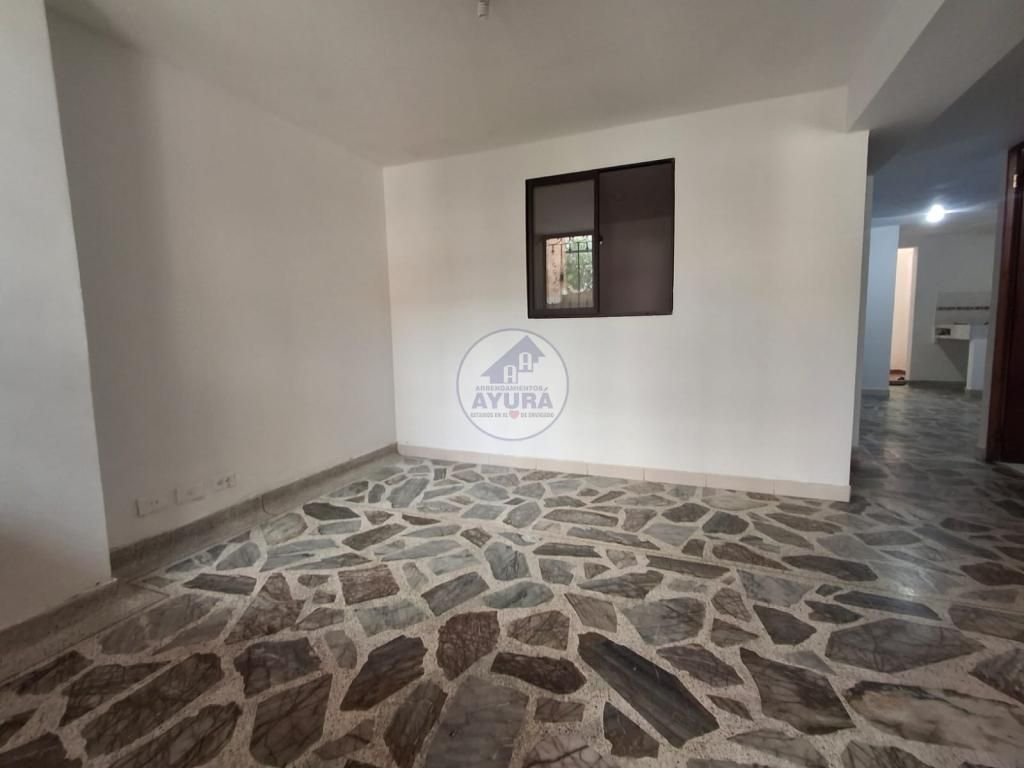 Casa en arriendo Antioquia Envigado Trianon 55 m2 Habitaciones 2 Baños 1 Garajes 0 Precio $1800000