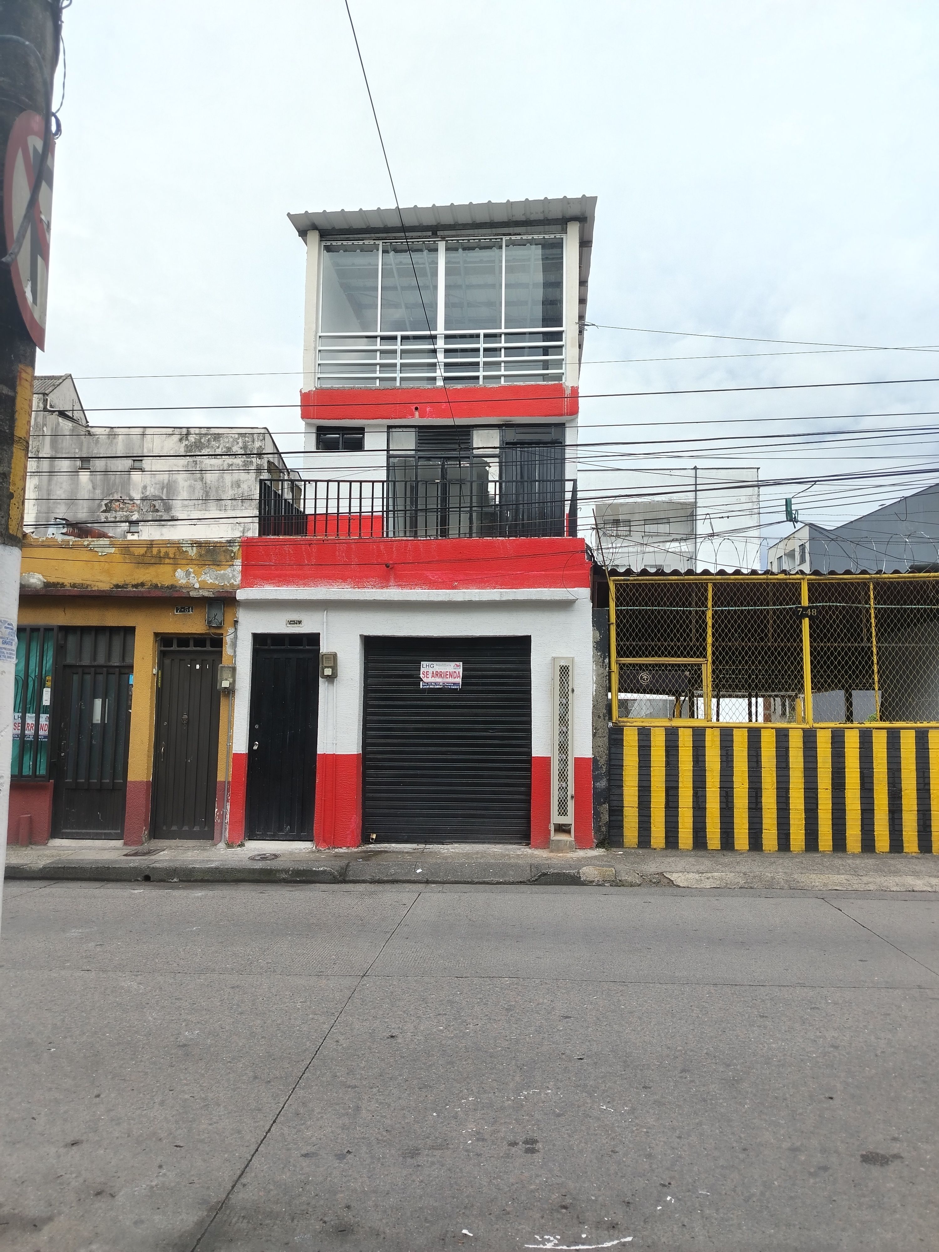 Apartaestudio en arriendo Risaralda Pereira Jardin De Velez Y Velez 35 m2 Habitaciones 1 Baños 2 Garajes 0 Precio $1200000