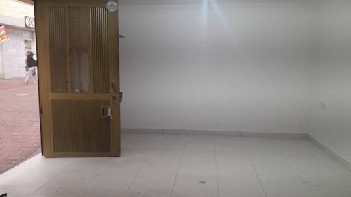 Local en arriendo Cundinamarca Bogotá El Chilcal 18 m2 Habitaciones 0 Baños 1 Garajes 0 Precio $1300000