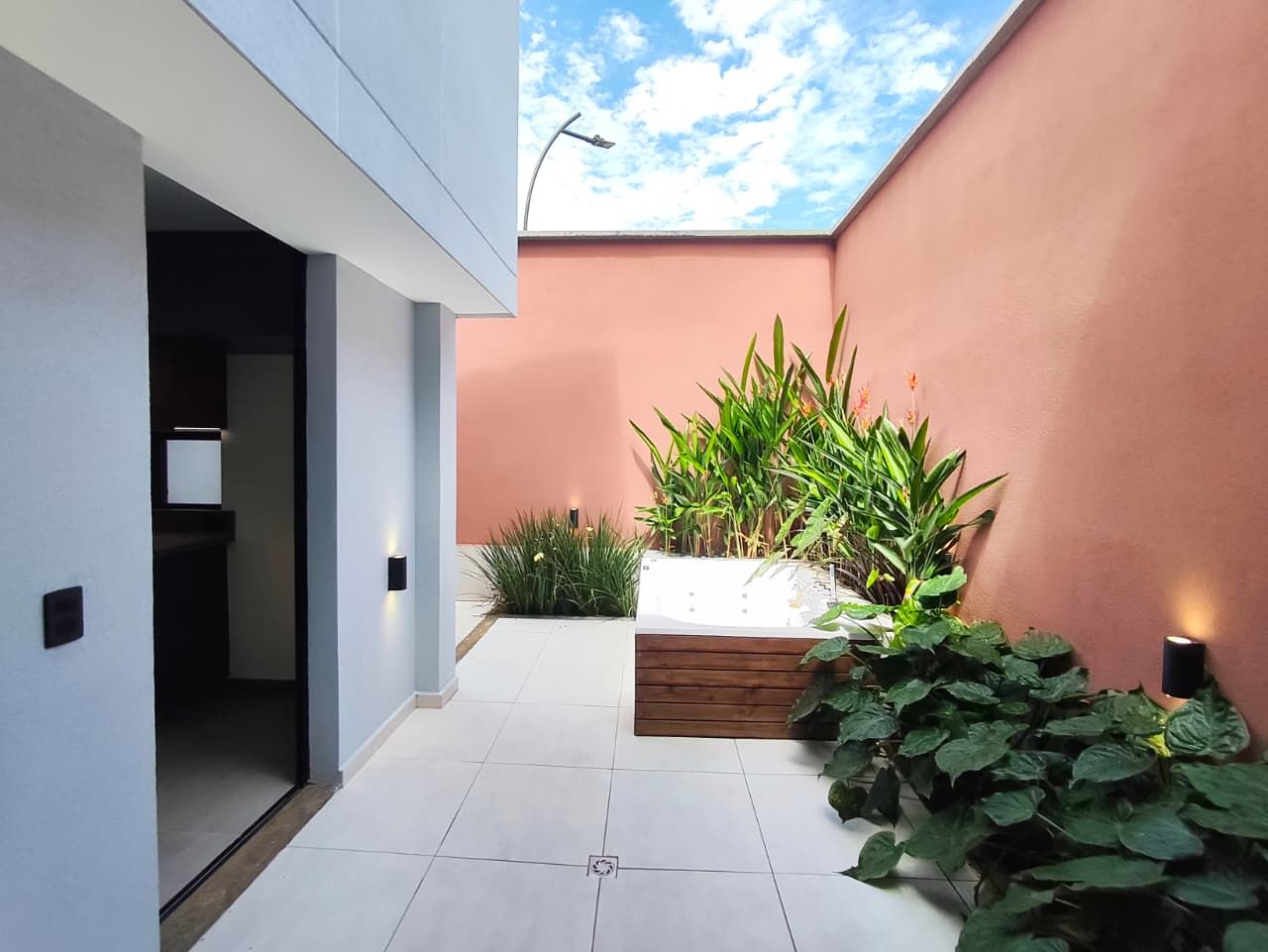Casa en arriendo Risaralda Pereira Jardin De Velez Y Velez 123 m2 Habitaciones 3 Baños 4 Garajes 2 Precio $3900000