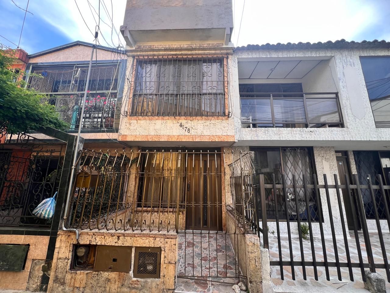 Casa en venta Valle Del Cauca Cali Sector Transito Municipal 80 m2 Habitaciones 3 Baños 2 Garajes 0 Precio $250000000