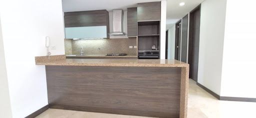 Apartamento en arriendo Antioquia Medellín Laureles 150 m2 Habitaciones 4 Baños 4 Garajes 2 Precio $7500000