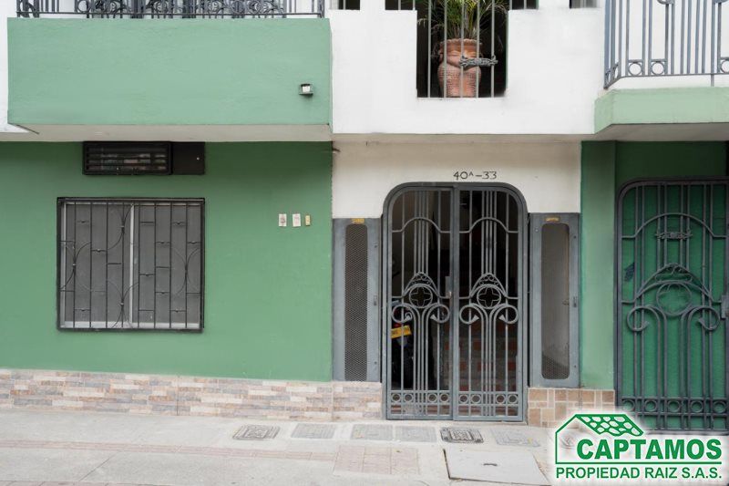 Apartamento en venta Antioquia Medellín Los Colores 64 m2 Habitaciones 2 Baños 1 Garajes 0 Precio $280000000