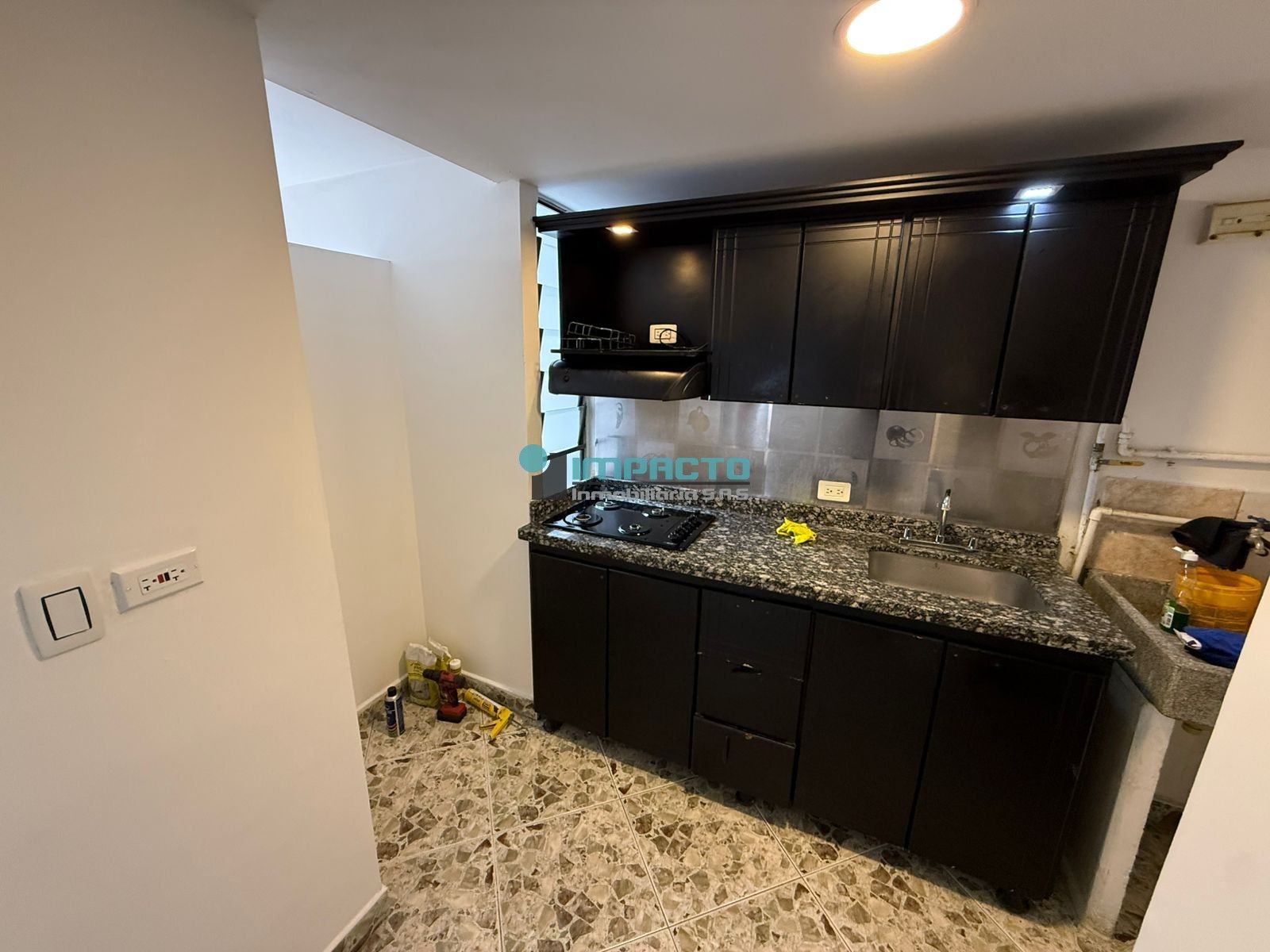 Apartamento en arriendo Antioquia Medellín La Hondonada 55 m2 Habitaciones 2 Baños 2 Garajes 0 Precio $1850000