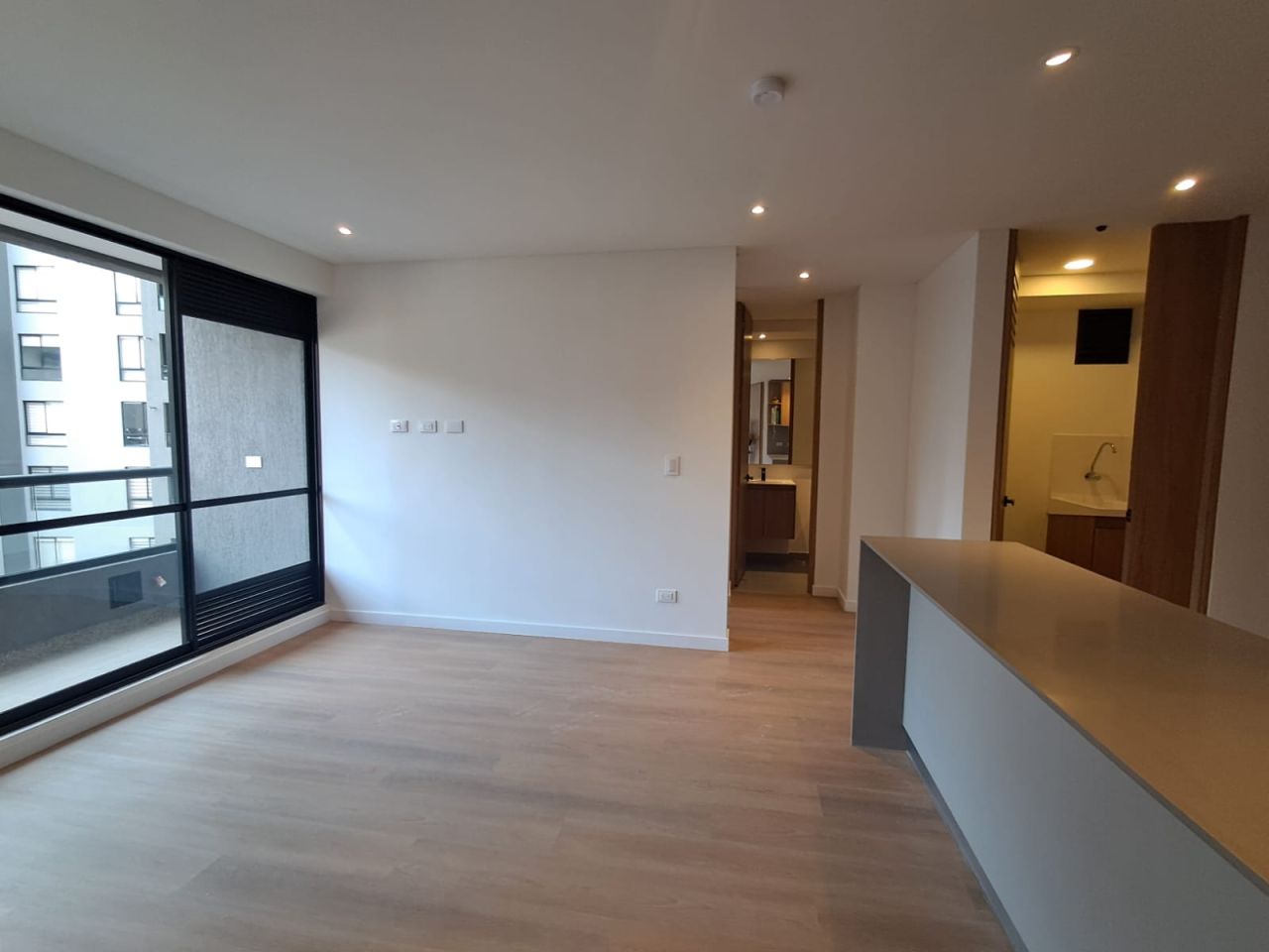 Apartamento en arriendo Cundinamarca Bogotá El Plan 45 m2 Habitaciones 2 Baños 2 Garajes 0 Precio $2700000