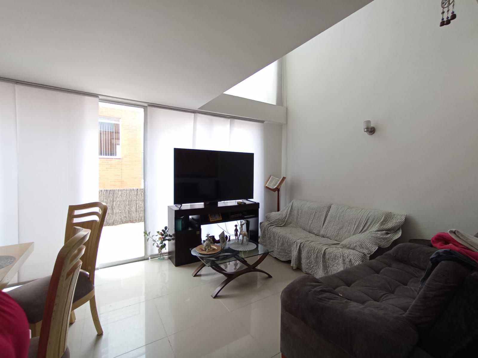 Casa en arriendo o venta Risaralda Pereira Cr Bosques De Cantabria 162 m2 Habitaciones 3 Baños 3 Garajes 2 Precio venta $600000000 Precio arriendo $3600000