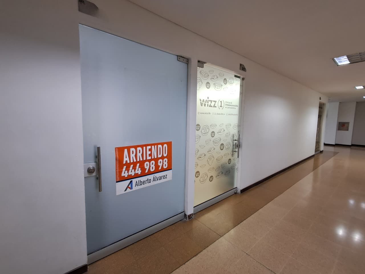 Oficina en arriendo Antioquia Medellín El Nogal- Los Almendros 35 m2 Habitaciones 0 Baños 1 Garajes 1 Precio $2800000