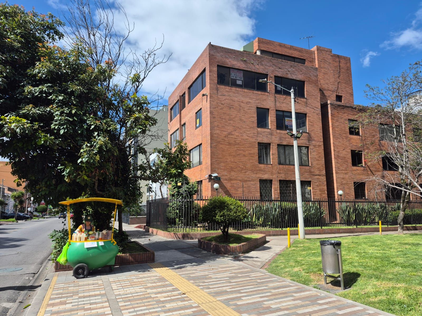 Apartamento en venta Cundinamarca Bogotá Santa Barbara Central 56 m2 Habitaciones 1 Baños 1 Garajes 1 Precio $399000000