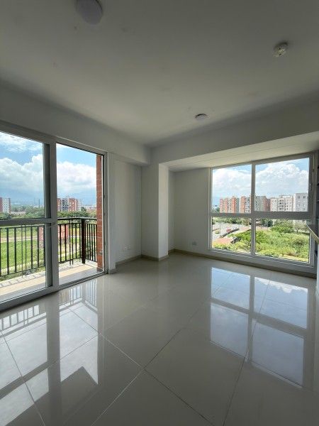 Apartamento en arriendo Valle Del Cauca Cali Conjunto Residencial Reserva Carmesi 75 m2 Habitaciones 3 Baños 2 Garajes 1 Precio $1900000