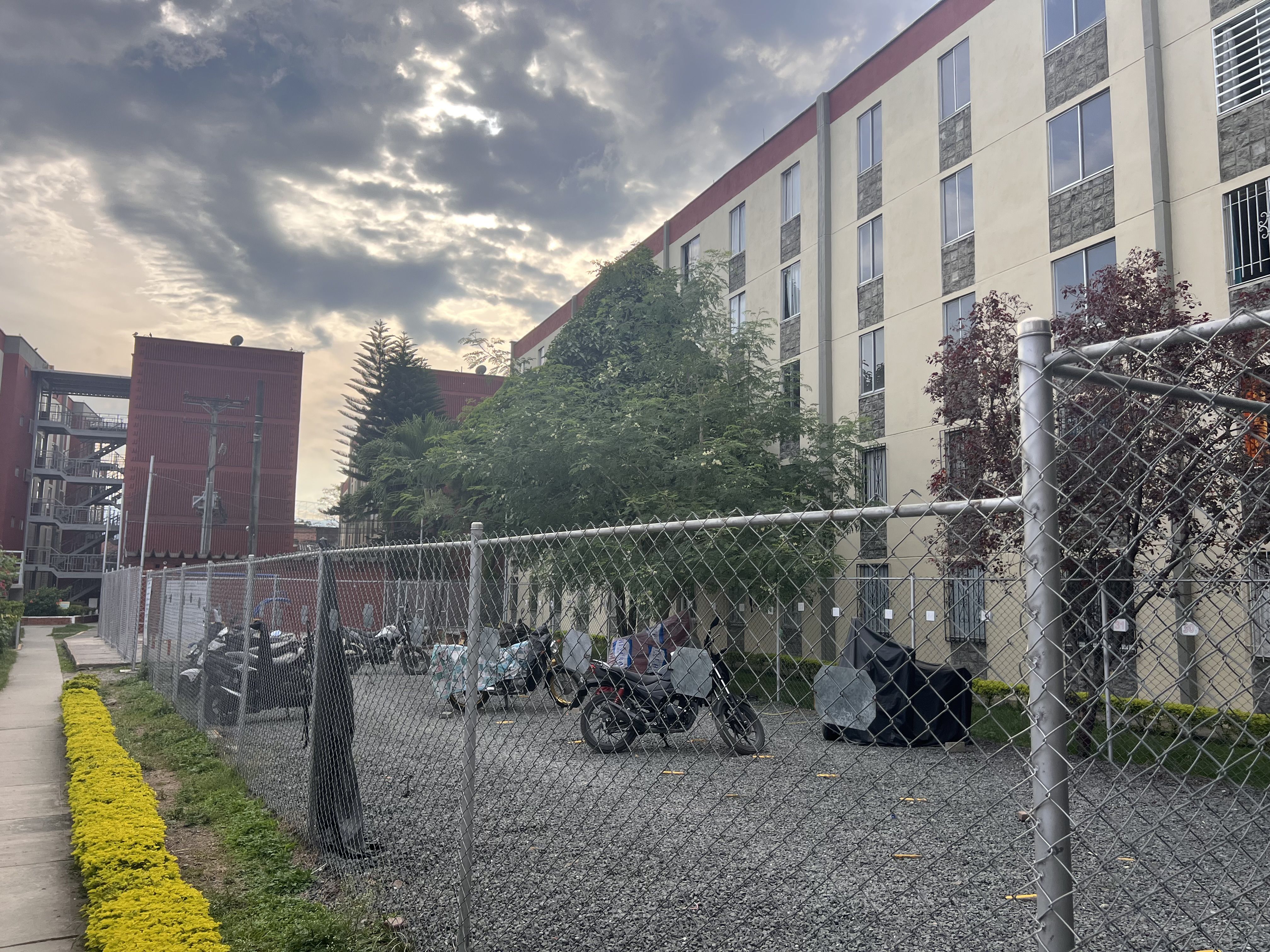 Apartamento en venta Valle Del Cauca Cali El Diamante 60 m2 Habitaciones 3 Baños 2 Garajes 0 Precio $140000000