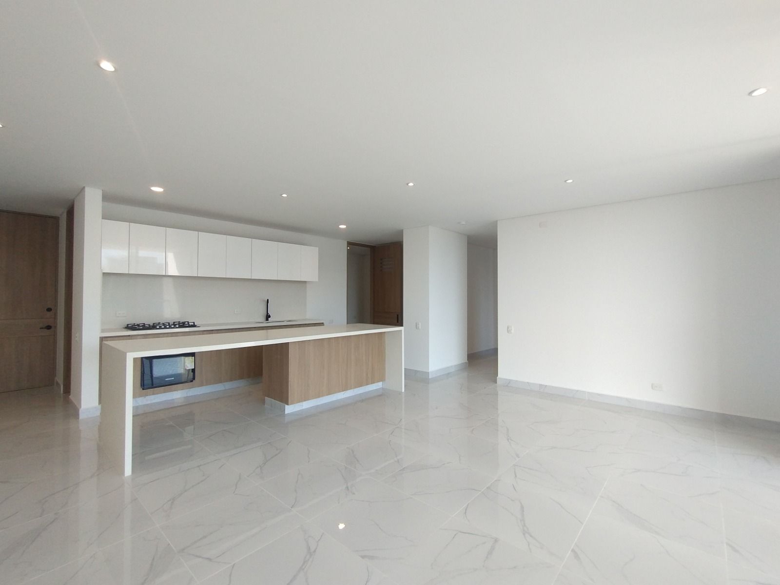 Apartamento en arriendo Atlántico Barranquilla Ub Altos De Parque 154 m2 Habitaciones 3 Baños 4 Garajes 2 Precio $7000000