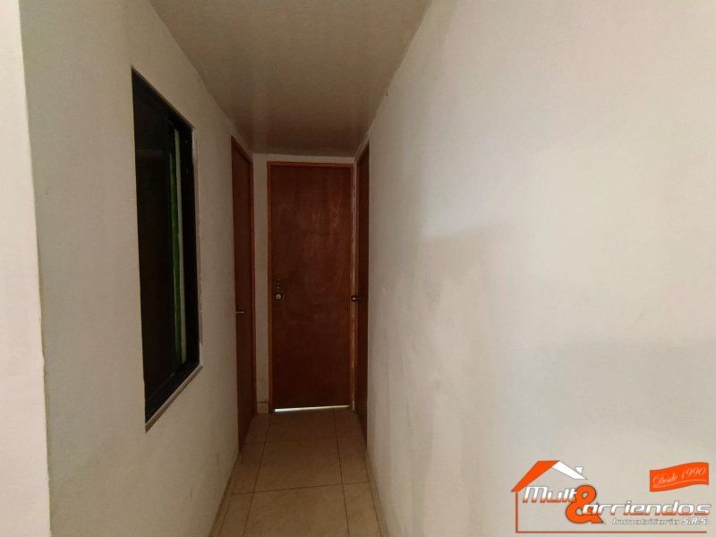 Apartamento en venta Antioquia Medellín Bello Horizonte 100 m2 Habitaciones 6 Baños 2 Garajes 0 Precio $340000000