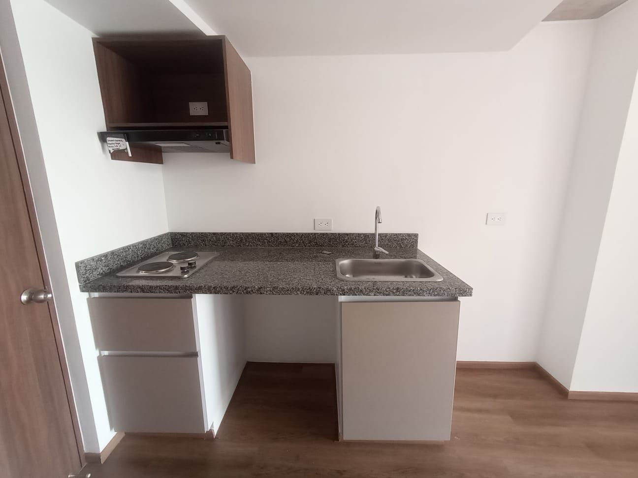 Apartamento en venta Cundinamarca Bogotá Chapinero Sur Occidental 26 m2 Habitaciones 1 Baños 1 Garajes 0 Precio $280000000