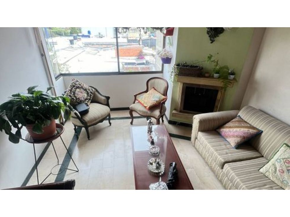 Apartamento en venta Cundinamarca Bogotá Estoril 106 m2 Habitaciones 4 Baños 3 Garajes 2 Precio $575000000