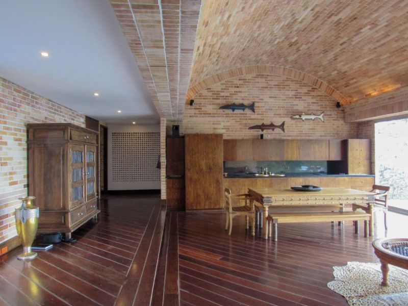 Finca en arriendo Antioquia El Retiro El Retiro 350 m2 Habitaciones 3 Baños 5 Garajes 6 Precio $25000000