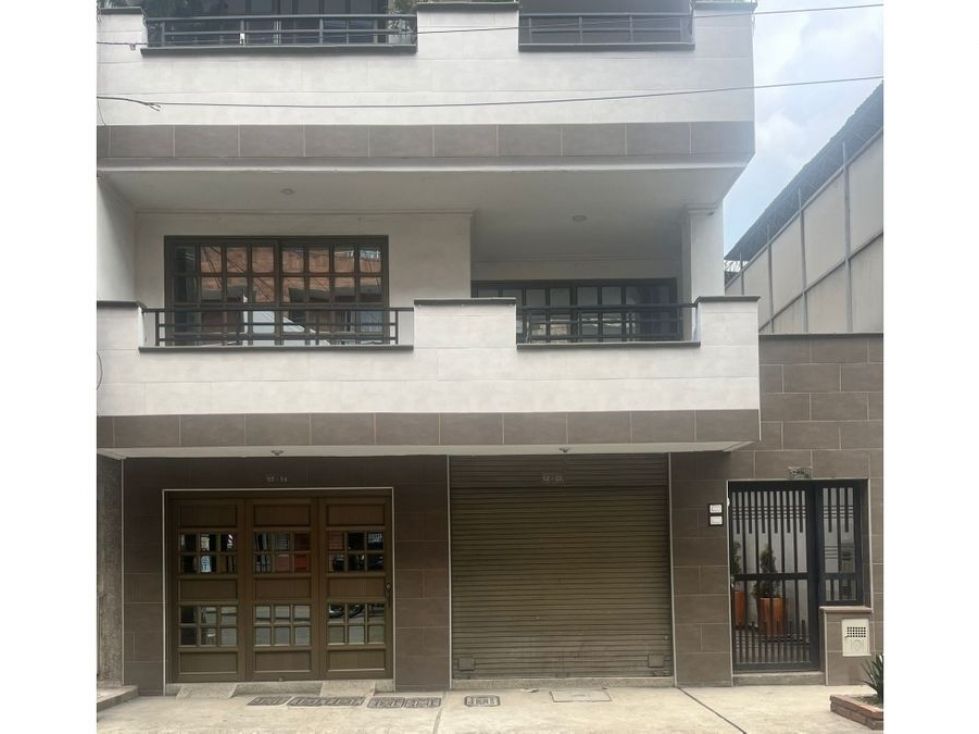 Apartaestudio en venta Antioquia Itagüí Itagüí 110 m2 Habitaciones 3 Baños 2 Garajes 1 Precio $620000000