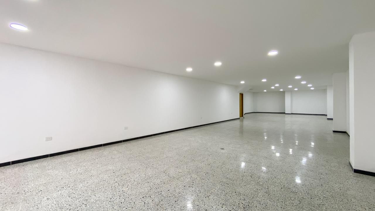 Local Comercial en arriendo Antioquia Marinilla Belén 170 m2 Habitaciones 0 Baños 0 Garajes 0 Precio $4800000