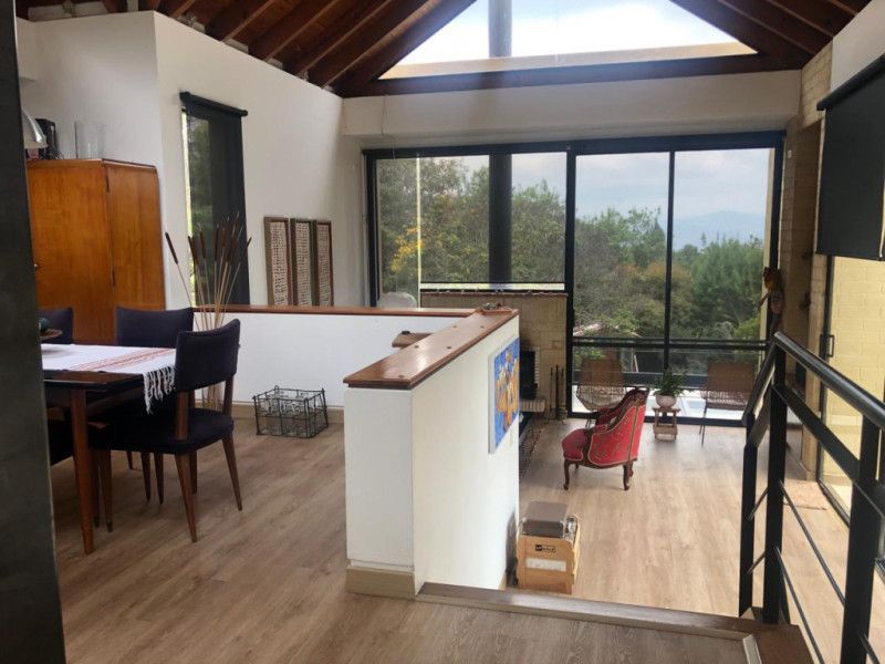 Casa en venta Cundinamarca La Calera La Calera 225 m2 Habitaciones 3 Baños 4 Garajes 3 Precio $1950000000