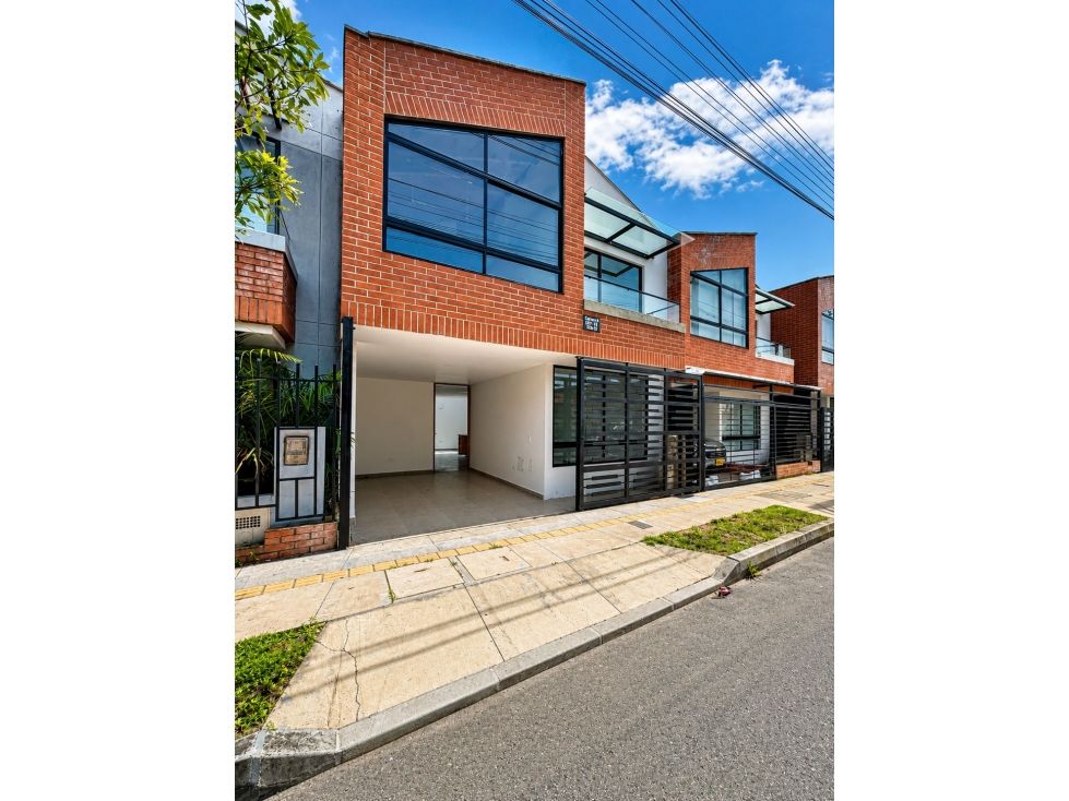Casa en venta Antioquia La Ceja Fray Eugenio Ramirez Salazar 140 m2 Habitaciones 4 Baños 3 Garajes 1 Precio $620000000