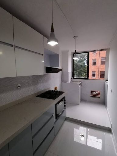 Apartamento en arriendo Antioquia Medellín Suramericana 115 m2 Habitaciones 3 Baños 2 Garajes 1 Precio $3800000