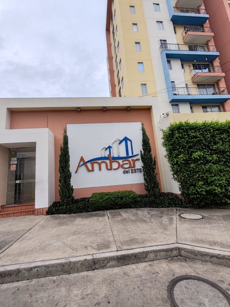 Apartamento en arriendo Norte De Santander Cúcuta Prados Del Este 58 m2 Habitaciones 3 Baños 2 Garajes 1 Precio $1550000