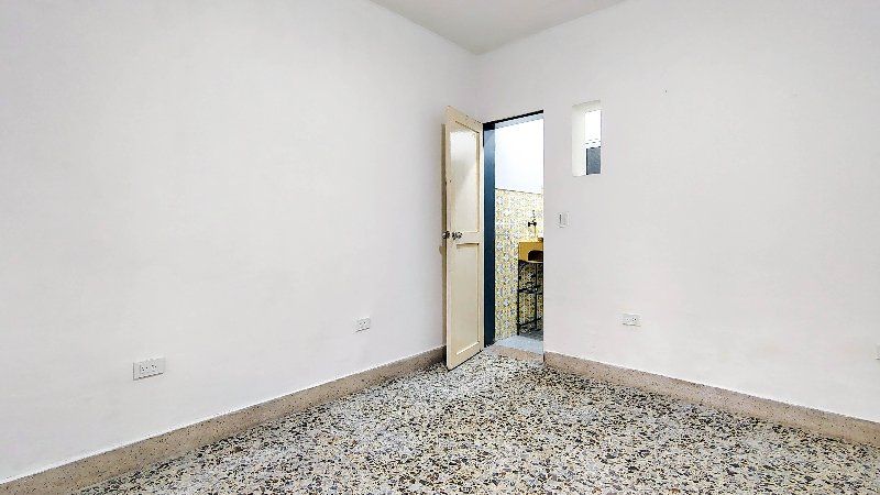 Apartaestudio en arriendo Antioquia Medellín Los Pinos 20 m2 Habitaciones 1 Baños 1 Garajes 0 Precio $930000