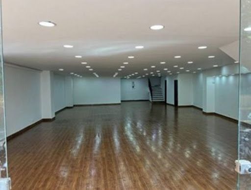Local en arriendo Antioquia Envigado Villa Grande 200 m2 Habitaciones 0 Baños 2 Garajes 0 Precio $11000000000