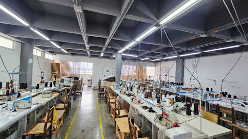 Bodega en arriendo Antioquia Itagüí La Esmeralda 200 m2 Habitaciones 0 Baños 2 Garajes 2 Precio $8900000
