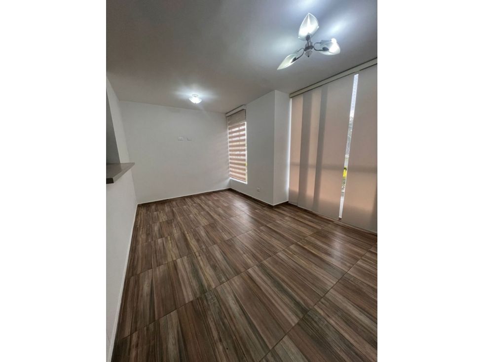 Apartamento en venta Risaralda Pereira Pereira 49 m2 Habitaciones 3 Baños 2 Garajes 1 Precio $270000000