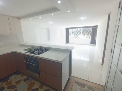 Apartamento en arriendo Cundinamarca Bogotá La Fraguita 80 m2 Habitaciones 3 Baños 2 Garajes 1 Precio $2600000