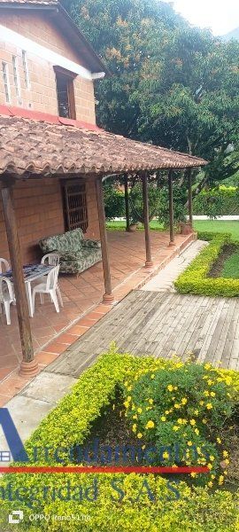 Casa en venta Antioquia Barbosa Centro 2850 m2 Habitaciones 4 Baños 5 Garajes 0 Precio $1300000000